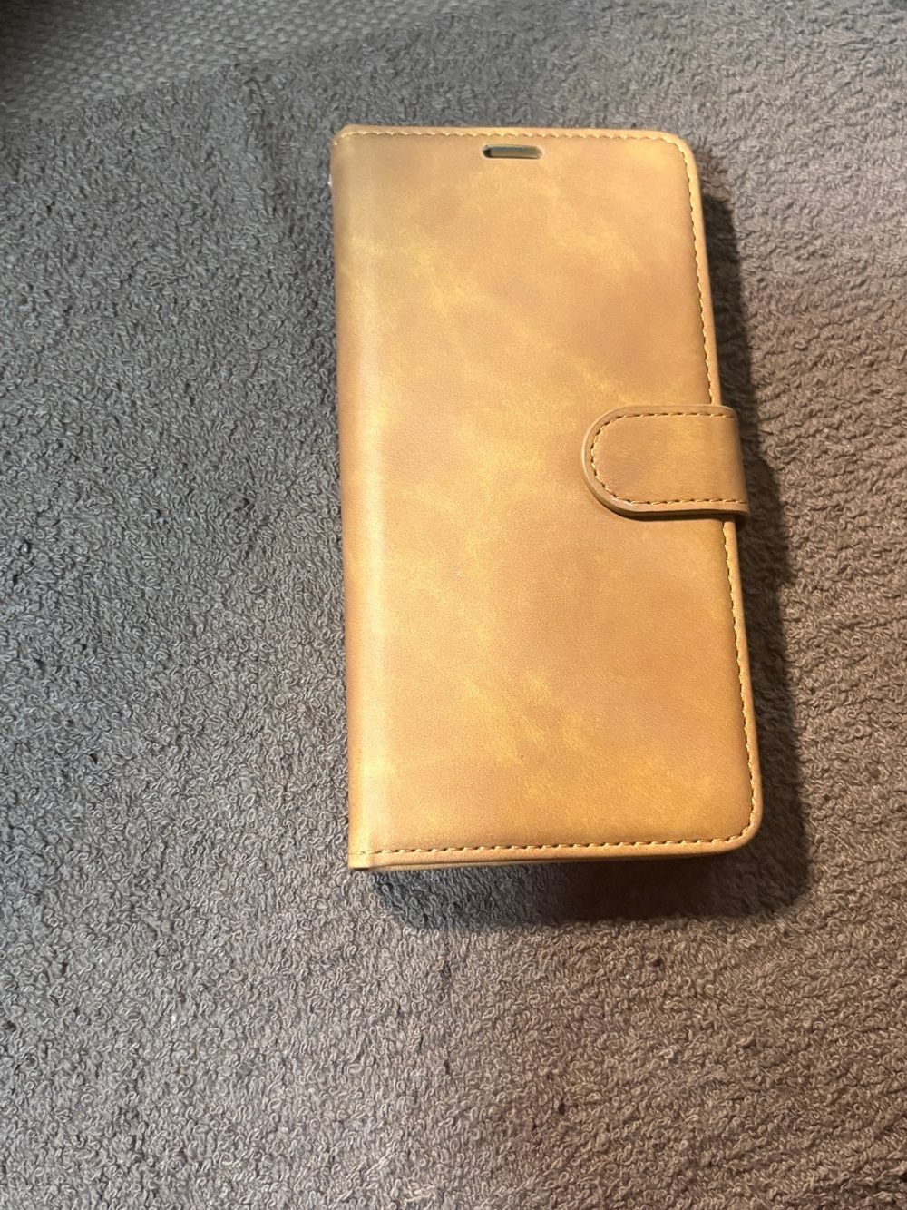 Leather Wallet Phone 16 case